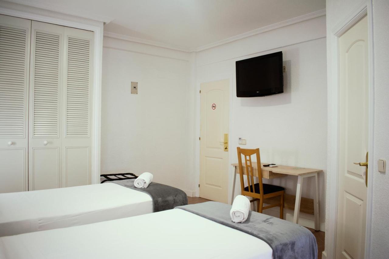 Hostal Artico 马德里 外观 照片